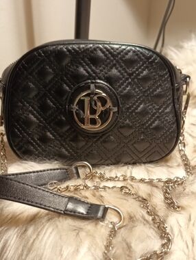 Black Quilted Crossbody Bag with Chain Strap